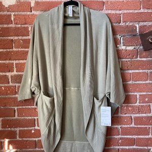 Athleta Cocoon Wrap